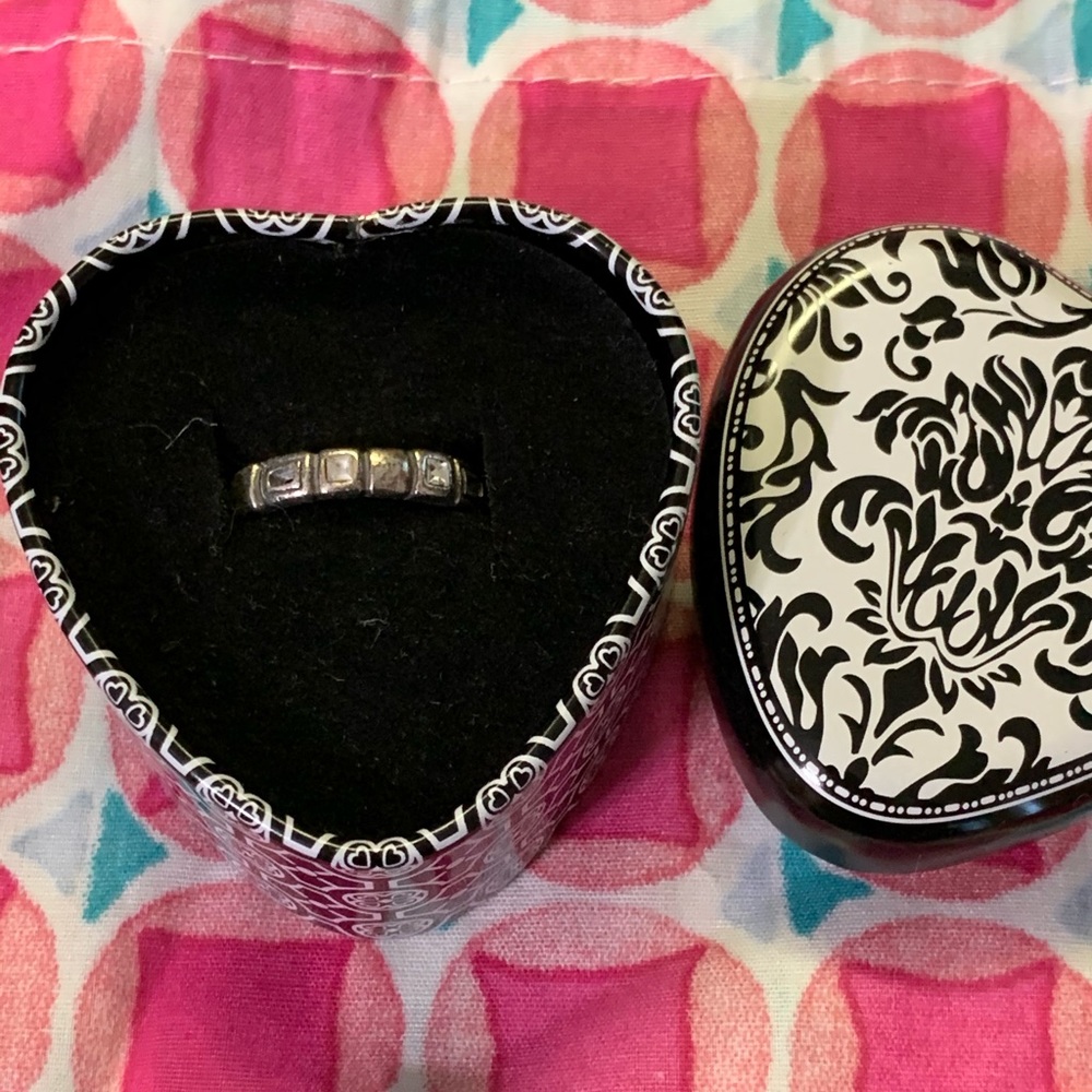 Brighton ring